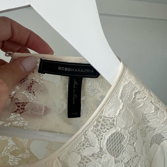 BCBG Maxazria Silk Blouse XXS - Picture 3 of 5